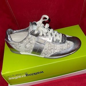 1 COACH 1941/right side only